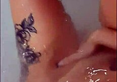 Pretty Woman Masturbates In Hot Tub Until Cumshot