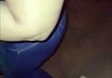 Maestro seduce a mujer venezolana curvy en calles de Lima