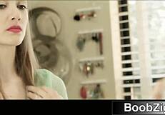 I fuck gorgeous model after shoot.