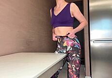 the hottest table rubbing leads to wet pussy orgasm