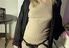 i'm a blonde femdom using toys on himm