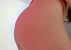 Colombian girl asks, 'Want to see me open my ass and squirt?'