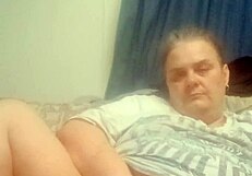 i'm fingering myself with a strapon, feeling so good