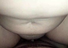 Me encanta clavarme en este enorme pene quiero que se cor dentro de mi