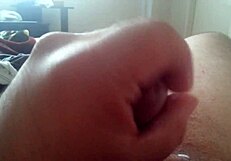 Stroking for the ladies 😏