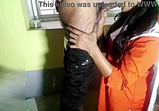 فتاة مدرسية ديسي جنس سريع مع زميل في الفصل صوت هندي!