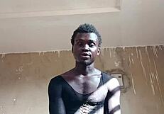 Kwameoppong65 Heating the Day with a Little 18+ Dance and Big Cock