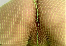 DJ Brisa Twerks Naked?