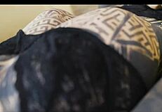 زوجان مطعمان ينيكان بقوة مع لعب شرجي