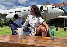 Prosila sem neznanca za foto na plaži, pa me je pojebal v hotelu in končal na obraz!