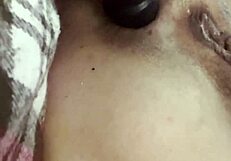 Anal Plug Thrust Vibrations in Close-Up