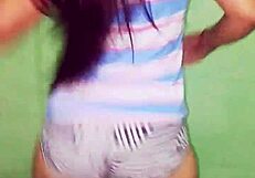 Brazilian Teens Dancing Funk Style