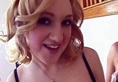 Wild threesome with two naturally gifted ladies 😍