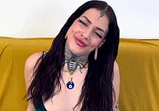 Hey Laeticia, with those big tits, why do you always take the lead in our French threesome?