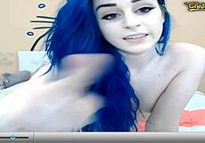 Sexy Cute Girl Masturbates in Detailed Solo Scene