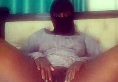 Angela Oxo's Bouncy Booty: Tight Or Loose?