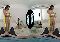 lola rose shows off how good of a cum slut she is