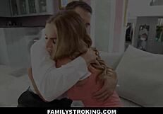 Familystroking - Horúca blondínka tínedžerka 18+ nevlastná dcéra opakované orgazmy počas sexu s nevlastným otcom - Holly Lace Kate Dalia Donnie Rock