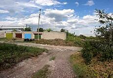 Horny Student Blows Behind Garages!