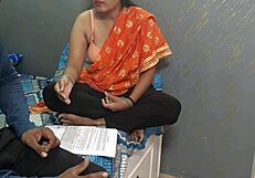 Village Friend's Stepmother Alone For Desi Sex