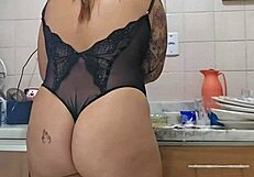 Meus Buracos Vão Ser Todos Usados Hoje Para Meus Comedores Gozarem Muito, Vou Ser A Hotwife Putinha Deles Com Muito Prazer