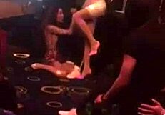 picking up girls in the vietnamese bar