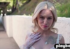 Does this tiny teen strip in the garden?