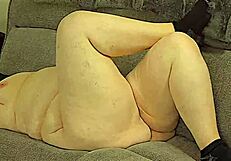 Cum and watch me work out