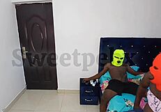 Look Into My Eyes While Giving That Dick