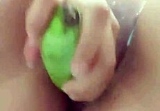 me meto un plátano a petición de un seguidor y mi vagina se chorrea