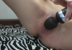 sexy girl fingering pussy with powerful vibrator - sqirt-vispace