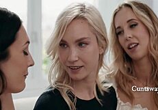 Лесбийский оргии с лизанием киски и сквиртом