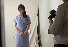 japanese big-breasted woman creampied at photo session