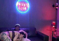 Pov Capit�o Pi�a E Dinnigata Transando No Sof� Da Casa De Swing