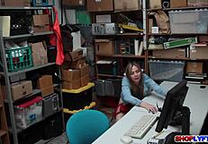 LP Officer Pounds the Sexy Babe!