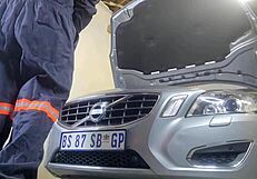 my mechanic asked if he can fuck my wife and i said yes, watch the creampie