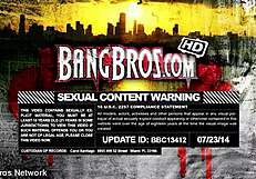 Blondie sucks dick in rain then gets fucked