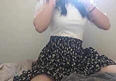 帰ってきてからむらむらが止まらなかったので、毛布の上で甘々おなにーしちゃった。。。