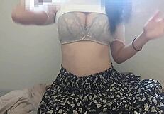 帰ってきてからむらむらが止まらなかったので、毛布の上で甘々おなにーしちゃった。。。