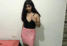 Слаба латиноамериканка я чукат заварен брат след фитнес, язди и поема цялата сперма