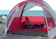 i wanna the guys on the beach