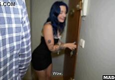 does khalamit cheat and get fucked while boyfriend cooks?