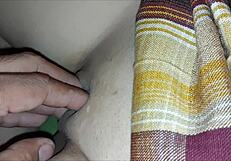 Jovencita estudiante real se la culea a escondidas en la noche cuando todos descansan inocente hijastra es la bolsa de semen de su pervertido padrastro casero real 18 colegiala