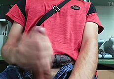 I finally masturbated at my desk this time