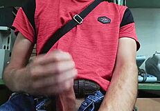 I finally masturbated at my desk this time