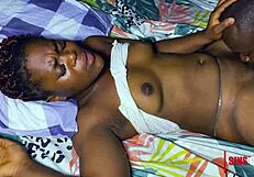 Ebony Amateur Sucks and Licks Big Cock in Homemade Doggystyle Fucking