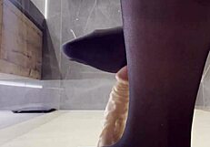 BBW gives a shoe job with dirty white boots in this anime.