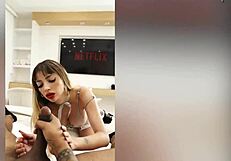 智利女人有巨大屁股和奶子，在坎昆操她闺蜜的老公