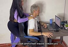 Secretaria Culona Gana Aumento Con Sexo Anal Al Jefe Mexicano