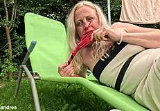 Mega dildo stretches prolapse pussy